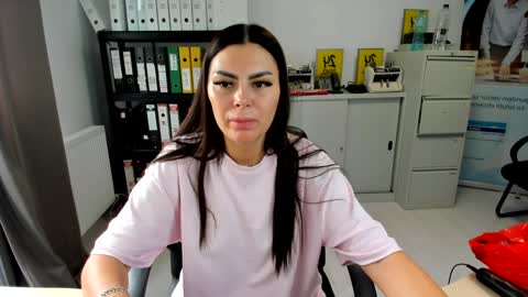 sassytiff online show from 12, 9, 2025