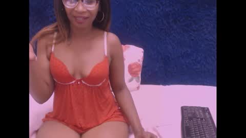 sasyylissaa online show from 4, 12, 2024