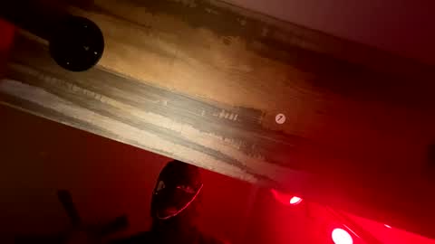 satanslilservant online show from 19, 2, 2025