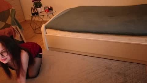 Snapshot of satin_sin chatting on 17, 5, 2026 Lori online show from 17, 5, 2026