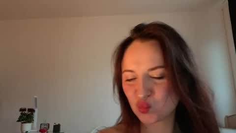 Snapshot of satin_sin chatting on 20, 5, 2026 Lori online show from 20, 5, 2026
