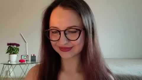 Snapshot of satin_sin chatting on 21, 5, 2026 Lori online show from 21, 5, 2026