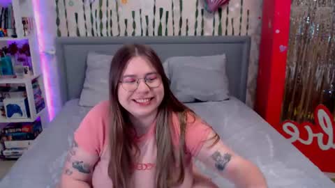 Snapshot of satosugu chatting on 17, 6, 2026 Stacy online show from 17, 6, 2026