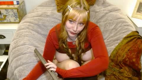 Snapshot of satrinarose chatting on 15, 11, 2025 Rose online show from 15, 11, 2025