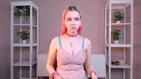 Lin online show from 9, 3, 2026