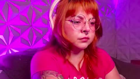 Gina George online show from 12, 9, 2025