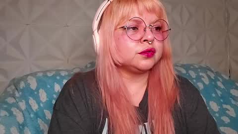 Snapshot of satyn_doll chatting on 9, 5, 2026 Gina George online show from 9, 5, 2026