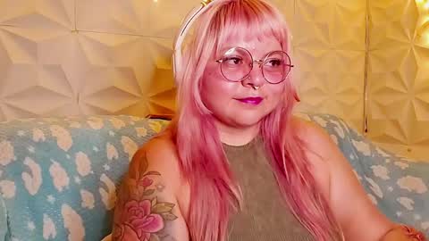 Snapshot of satyn_doll chatting on 2, 6, 2026 Gina George online show from 2, 6, 2026