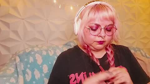 Snapshot of satyn_doll chatting on 6, 6, 2026 Gina George online show from 6, 6, 2026
