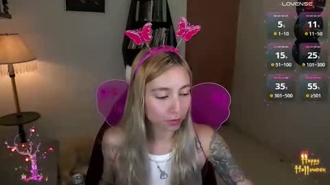 I AM JENN  online show from 1, 11, 2025