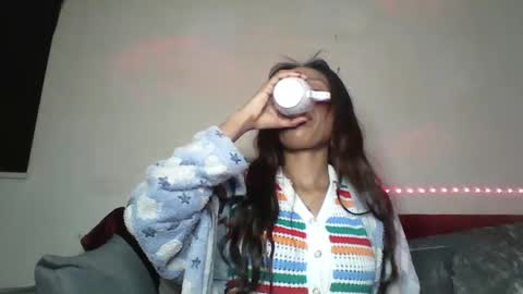 Snapshot of saucy_shanice chatting on 8, 3, 2025 Shaniiice online show from 8, 3, 2025