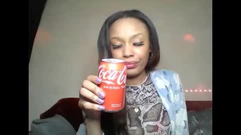 Snapshot of saucy_shanice chatting on 11, 3, 2025 Shaniiice online show from 11, 3, 2025