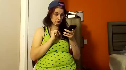 SnowBunny online show from 23, 2, 2025