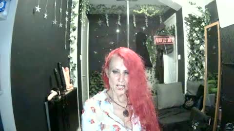 Snapshot of saucysky chatting on 11, 7, 2026 SaucySky online show from 11, 7, 2026