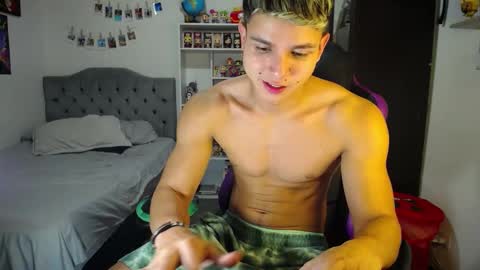 Snapshot of saulomiralles chatting on 27, 9, 2025 Saulo online show from 27, 9, 2025