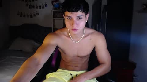 Snapshot of saulomiralles chatting on 5, 5, 2026 Saulo online show from 5, 5, 2026