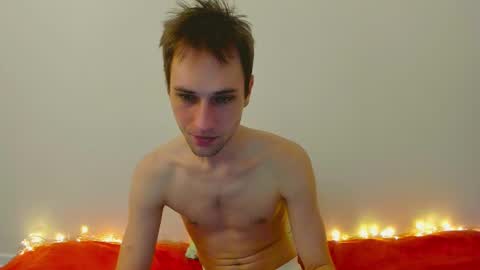 Snapshot of savak_hottie chatting on 8, 1, 2025 Savak Laakem online show from 8, 1, 2025