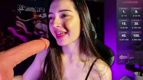 Snapshot of savannah_h chatting on 9, 7, 2026 savannah_h online show from 9, 7, 2026