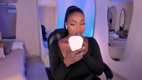 S a v a n n a h  online show from 15, 2, 2026