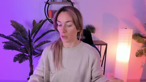 Snapshot of save_the_qween chatting on 7, 2, 2025 save the qween online show from 7, 2, 2025