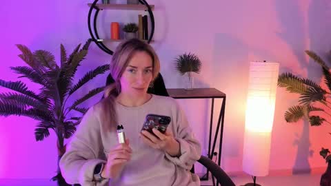 Snapshot of save_the_qween chatting on 9, 2, 2025 save the qween online show from 9, 2, 2025