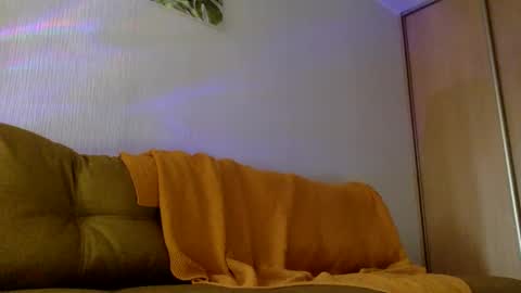 Snapshot of save_the_qween chatting on 9, 3, 2025 save the qween online show from 9, 3, 2025