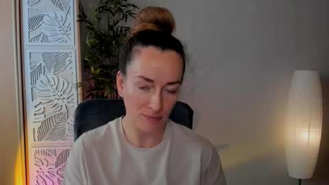 Snapshot of save_the_qween chatting on 19, 2, 2026 save the qween online show from 19, 2, 2026