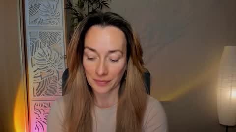 Snapshot of save_the_qween chatting on 2, 3, 2026 save the qween online show from 2, 3, 2026