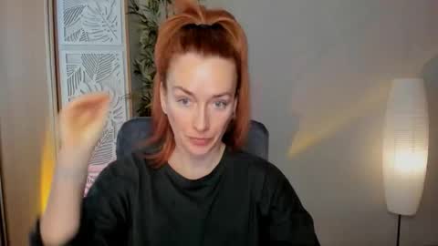 Snapshot of save_the_qween chatting on 14, 3, 2026 save the qween online show from 14, 3, 2026