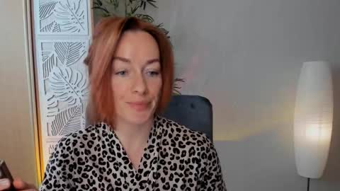 Snapshot of save_the_qween chatting on 22, 3, 2026 save the qween online show from 22, 3, 2026