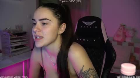 Naomi online show from 19, 11, 2025