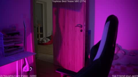 Naomi online show from 3, 2, 2026