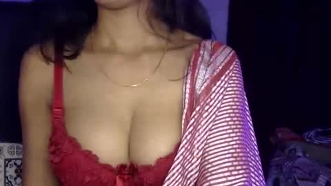 Snapshot of saxee_love chatting on 13, 5, 2026 saxee online show from 13, 5, 2026