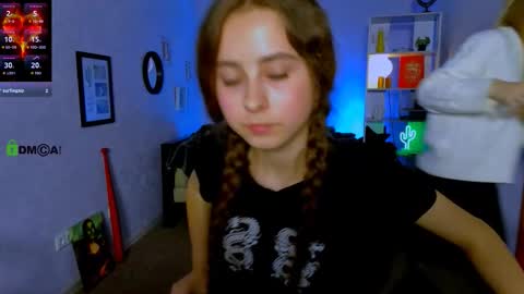 Snapshot of sayana_world chatting on 5, 10, 2025 sayana_world online show from 5, 10, 2025