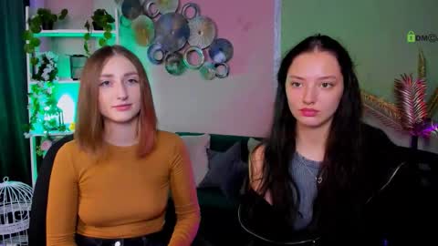 Snapshot of sayana_world chatting on 8, 10, 2025 sayana_world online show from 8, 10, 2025