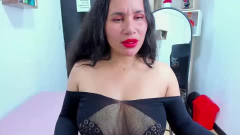 Snapshot of saylor_lee22 chatting on 24, 12, 2024 Saylor online show from 24, 12, 2024