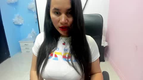 Snapshot of saylor_lee22 chatting on 24, 9, 2025 Saylor online show from 24, 9, 2025