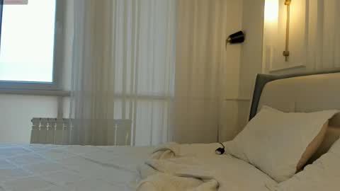 SayokoMia online show from 11, 2, 2026