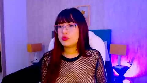 Snapshot of scarleett_02 chatting on 16, 6, 2026 Scarleett online show from 16, 6, 2026