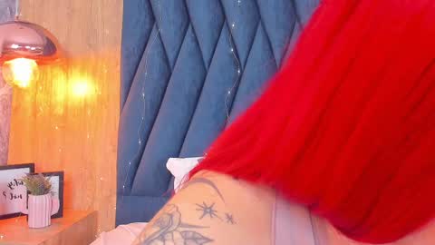 scarleett jones online show from 14, 2, 2025