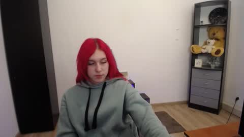 Snapshot of scarlet__flower_ chatting on 26, 2, 2026 scarlet__flower_ online show from 26, 2, 2026