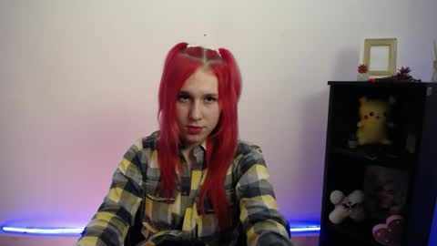 Snapshot of scarlet__flower_ chatting on 1, 3, 2026 scarlet__flower_ online show from 1, 3, 2026