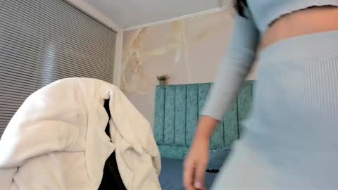 Scarlet  online show from 3, 3, 2025