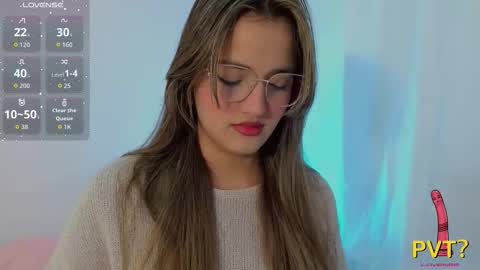 Scarlet  online show from 16, 9, 2025