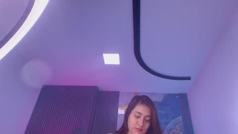 Scarlet  online show from 24, 3, 2026