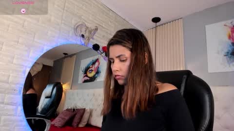 Scarlet online show from 18, 10, 2025