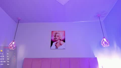 Scarlet  online show from 11, 10, 2025