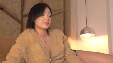 Scarleth  online show from 15, 9, 2025