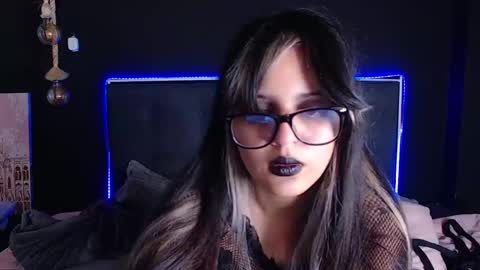 Snapshot of scarleth_shadow chatting on 9, 3, 2025 SCARLETH online show from 9, 3, 2025