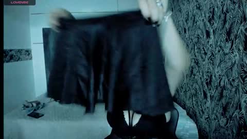 S C A R L E T online show from 25, 9, 2025